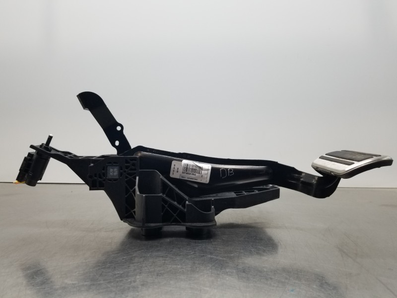 Recambio de pedal freno para citroen ds 7 crossback bluehdi referencia OEM IAM 9807994580  
