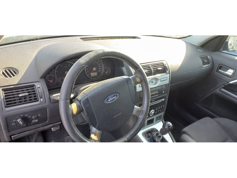 ford mondeo berlina (ge) del año 2004