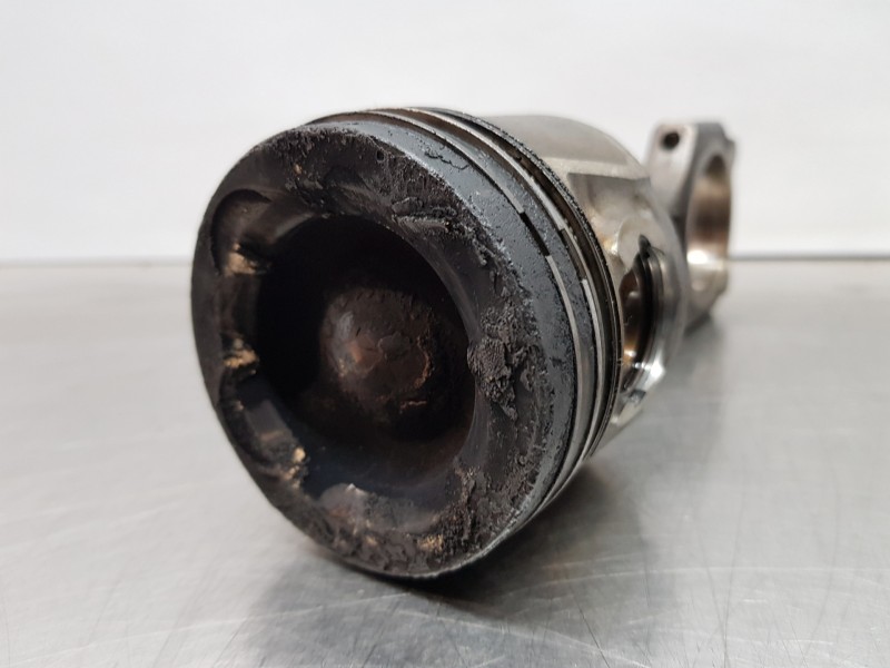 Recambio de biela para kia carens ( ) concept referencia OEM IAM 235102A300 234A02A930  Recambio de biela para kia carens ( ) concept referencia OEM IAM 235102A300 234A02A930