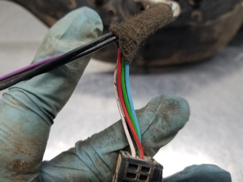 Recambio de retrovisor derecho para citroen c3 puretech referencia OEM IAM 98267124XT  