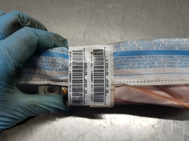 Recambio de airbag cortina delantero derecho para citroen c3 puretech referencia OEM IAM 981185798  