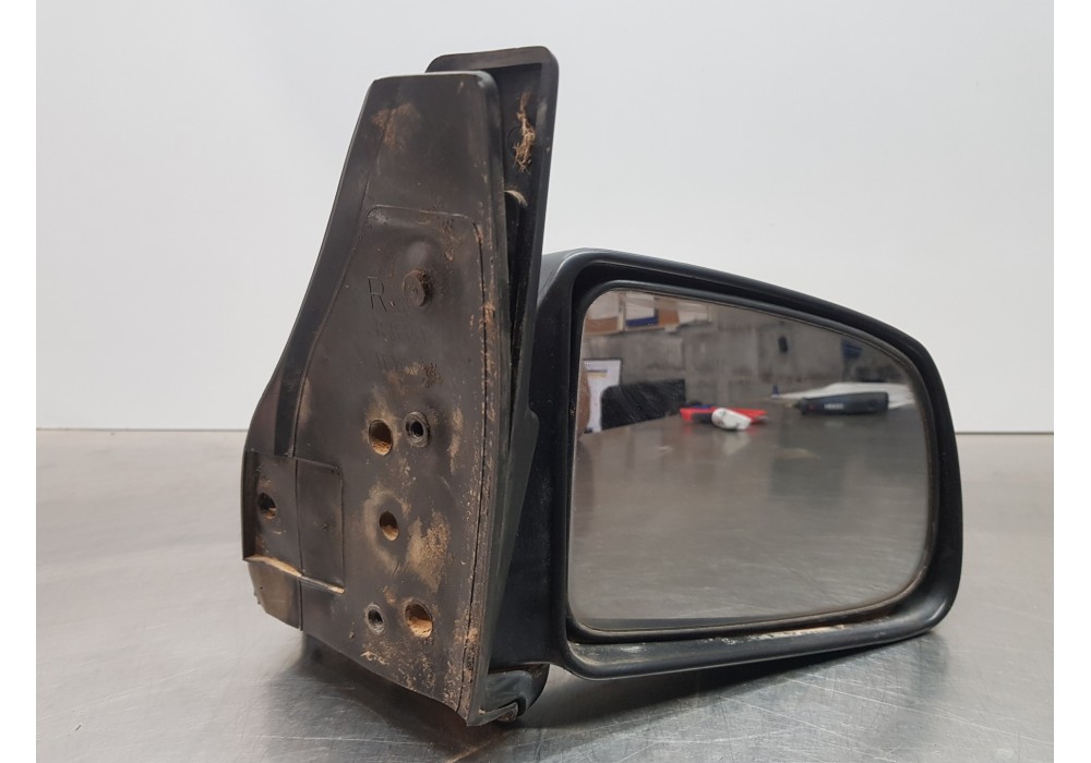 Recambio de retrovisor derecho para suzuki vitara se/sv (et) 1.6 16v largo superlujo referencia OEM IAM 8470156B105PK  