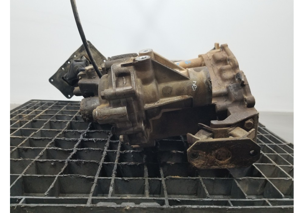 Recambio de caja transfer para suzuki vitara se/sv (et) 1.6 16v largo superlujo referencia OEM IAM 2952160A01 2951160A01 2953160