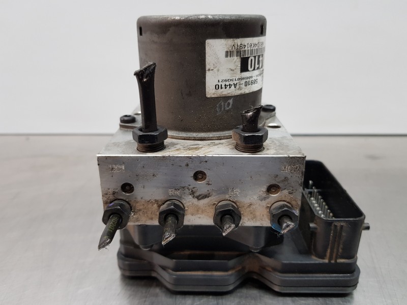 Recambio de abs para kia carens ( ) concept referencia OEM IAM 58910A4410 BE6003Q921  Recambio de abs para kia carens ( ) concept referencia OEM IAM 58910A4410 BE6003Q921