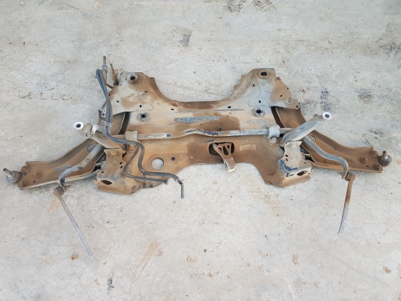 Recambio de puente delantero para peugeot 308 thp referencia OEM IAM 9677071880 9802704280  Recambio de puente delantero para peugeot 308 thp referencia OEM IAM 9677071880 9802704280