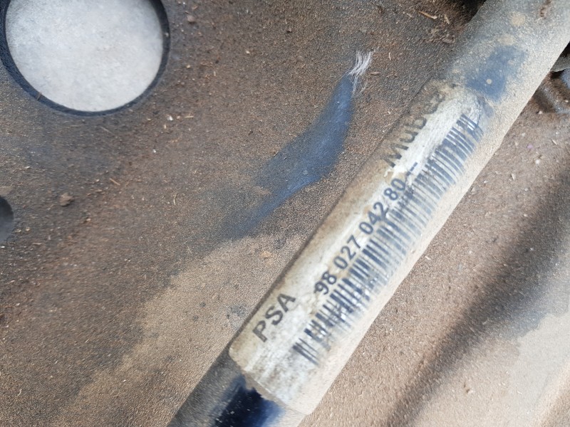 Recambio de puente delantero para peugeot 308 thp referencia OEM IAM 9677071880 9802704280  Recambio de puente delantero para peugeot 308 thp referencia OEM IAM 9677071880 9802704280