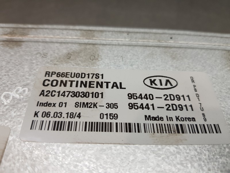 Recambio de centralita cambio automatico para kia carens ( ) concept referencia OEM IAM 954402S911 954412D911 A2C1473030101 Recambio de centralita cambio automatico para kia carens ( ) concept referencia OEM IAM 954402S911 954412D911 A2C1473030101