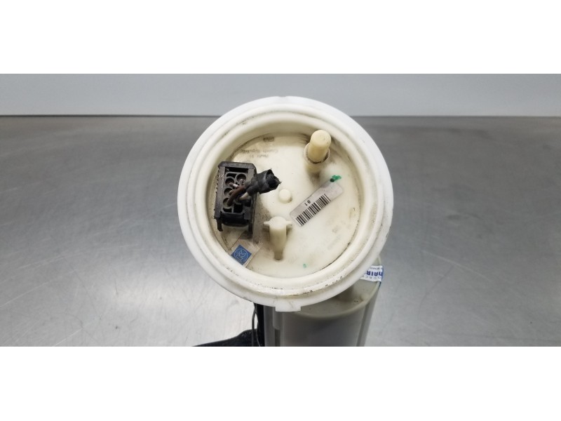 Recambio de aforador para bmw serie 6 cabrio (e64) 645ci referencia OEM IAM 16146765824 0580314028 6765778