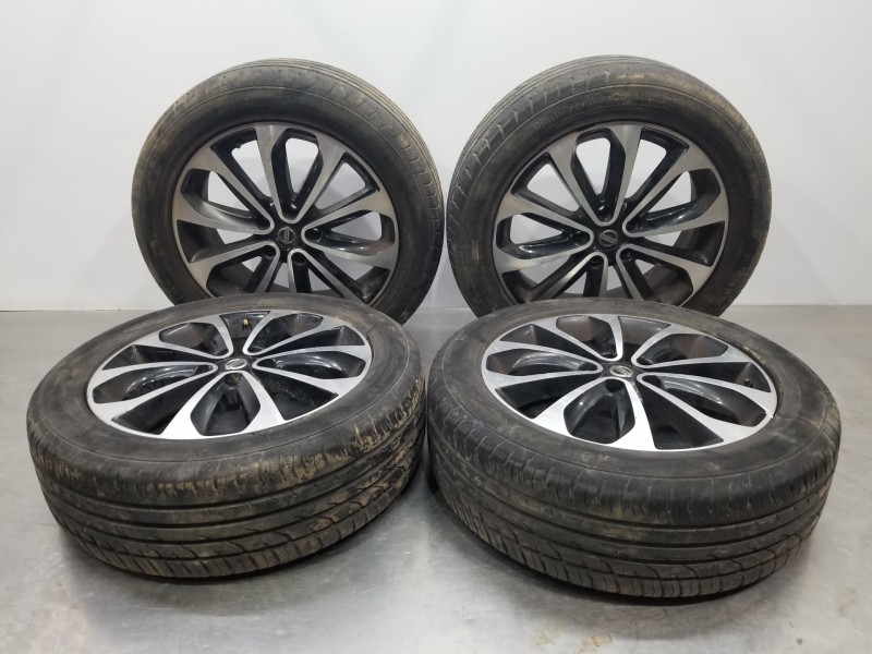 Recambio de juego llantas para nissan qashqai (j10) acenta referencia OEM IAM D0300JD18B 18PULGADAS 5TORNILLOS Recambio de juego llantas para nissan qashqai (j10) acenta referencia OEM IAM D0300JD18B 18PULGADAS 5TORNILLOS
