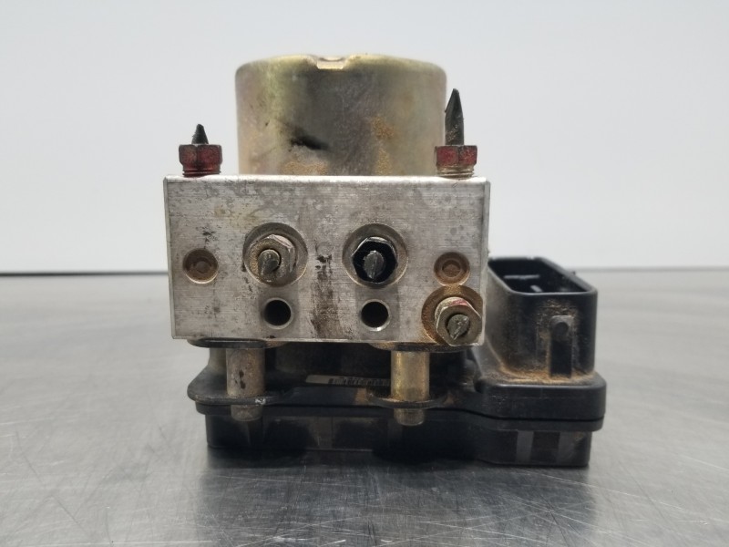 Recambio de abs para suzuki grand vitara 5 puertas sq (ft) ft referencia OEM IAM 5610065D22  