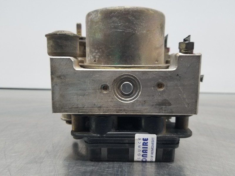 Recambio de abs para suzuki grand vitara 5 puertas sq (ft) ft referencia OEM IAM 5610065D22  