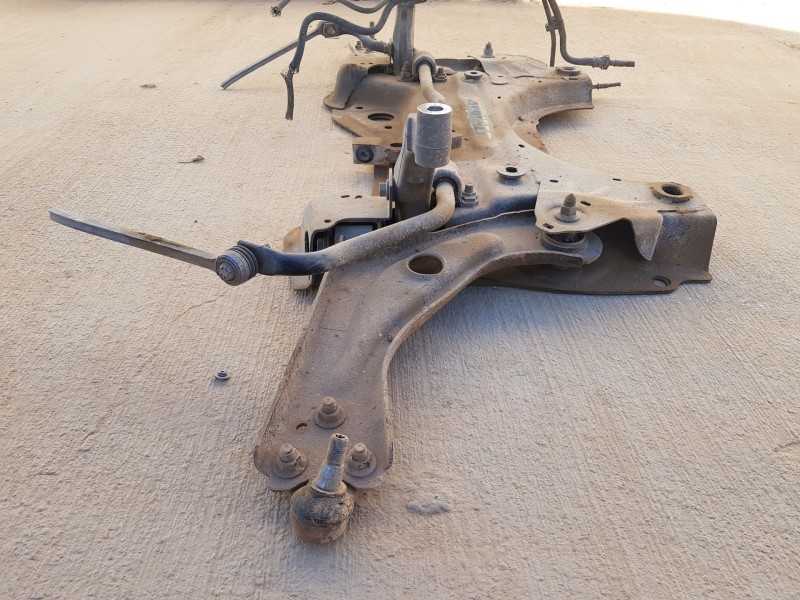 Recambio de puente delantero para peugeot 308 thp referencia OEM IAM 9677071880 9802704280  Recambio de puente delantero para peugeot 308 thp referencia OEM IAM 9677071880 9802704280