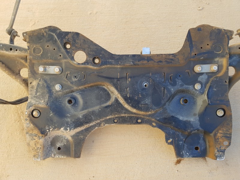 Recambio de puente delantero para peugeot 308 thp referencia OEM IAM 9677071880 9802704280  Recambio de puente delantero para peugeot 308 thp referencia OEM IAM 9677071880 9802704280