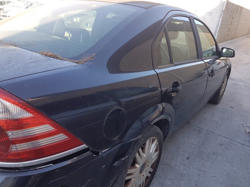 ford mondeo berlina (ge) del año 2005