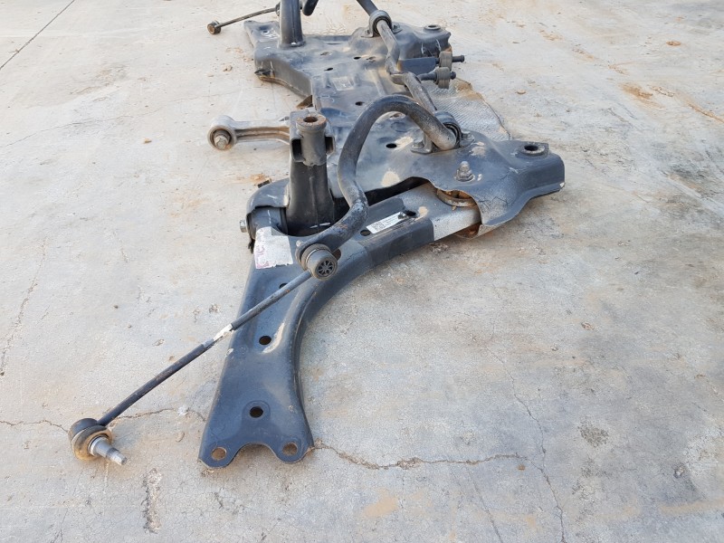 Recambio de puente delantero para kia ceed sportswagon tech referencia OEM IAM 62400J7AA0  