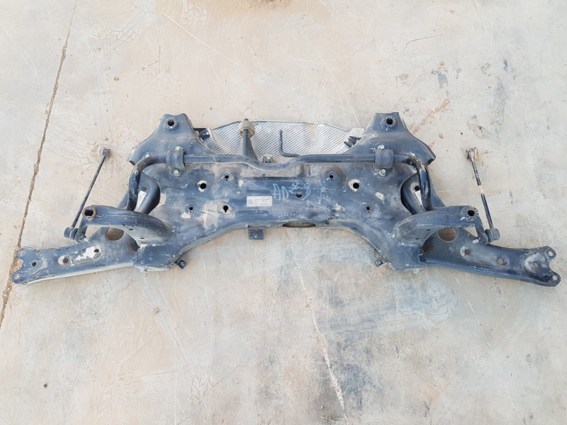 Recambio de puente delantero para kia ceed sportswagon tech referencia OEM IAM 62400J7AA0  