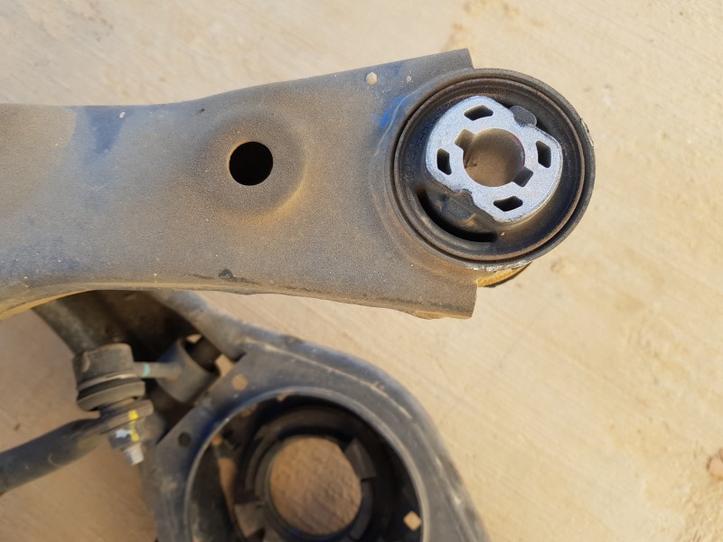 Recambio de puente trasero para hyundai tucson klass referencia OEM IAM 55405N9050 55510N9000 