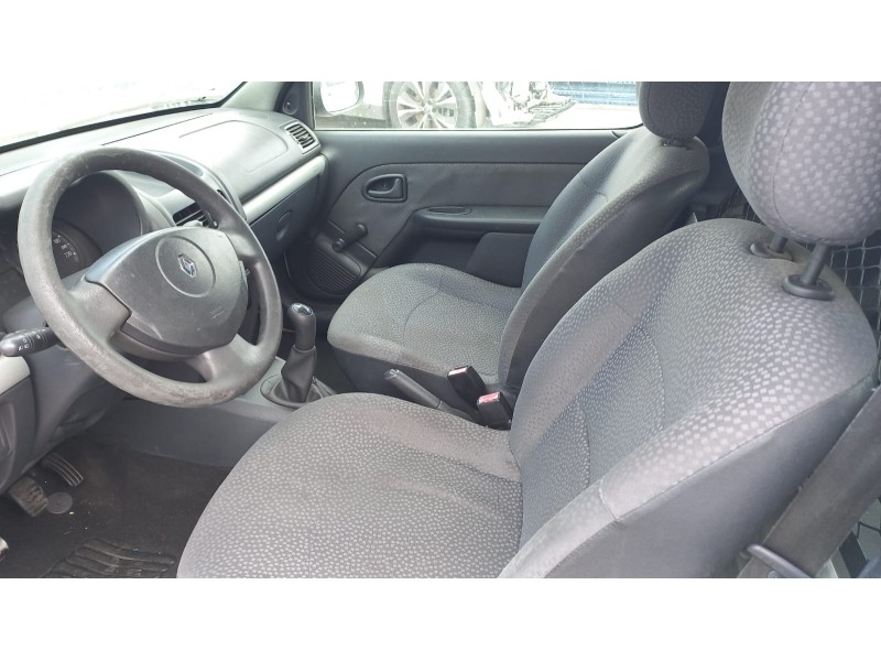 renault clio ii fase ii (b/cb0) del año 2007