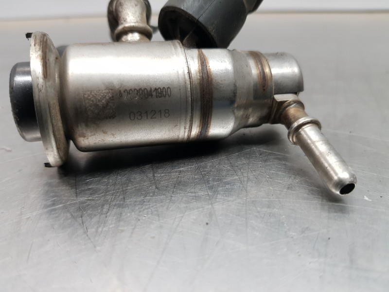 Recambio de inyector para dacia lodgy comfort referencia OEM IAM 208995377R   Recambio de inyector para dacia lodgy comfort referencia OEM IAM 208995377R