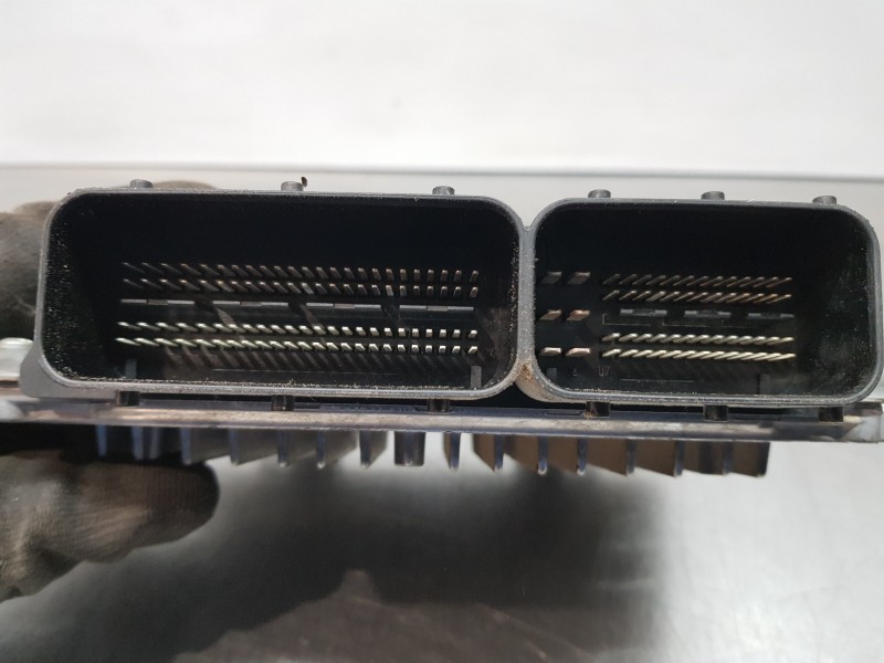 Recambio de centralita motor uce para mercedes clase a (w169) elegance referencia OEM IAM A640150779 0281013022 