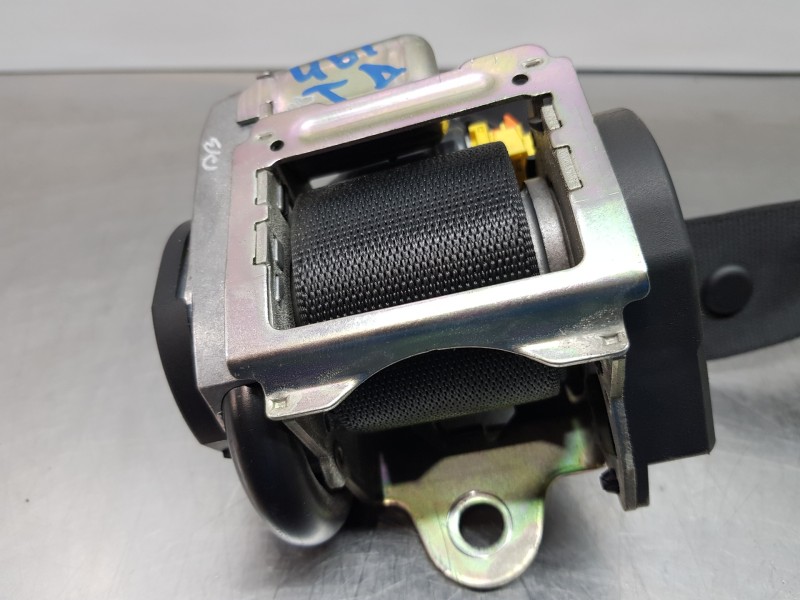 Recambio de cinturon seguridad trasero derecho para mercedes clase a (w169) elegance referencia OEM IAM A1698605885 602369800 