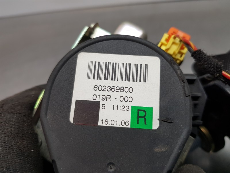 Recambio de cinturon seguridad trasero derecho para mercedes clase a (w169) elegance referencia OEM IAM A1698605885 602369800 