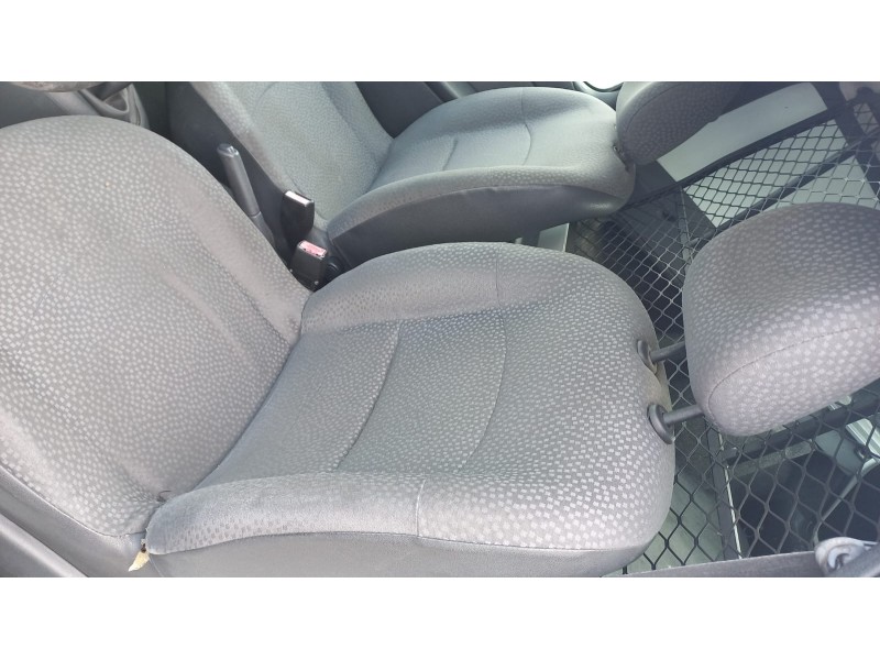 renault clio ii fase ii (b/cb0) del año 2007