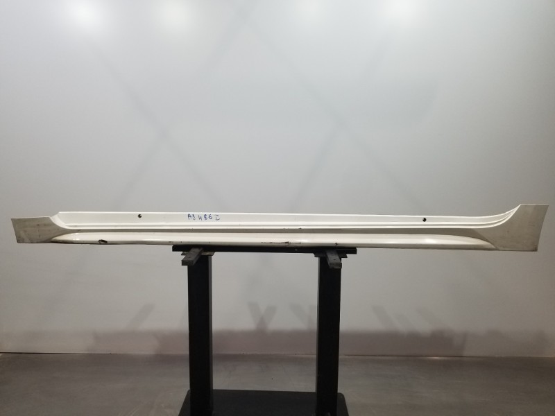 Recambio de faldon lateral para toyota corolla touring sports (e21) hybrid referencia OEM IAM 7585202902  