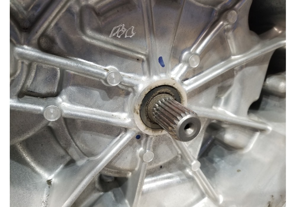 Recambio de caja cambios para toyota corolla touring sports (e21) hybrid referencia OEM IAM 3090002050  