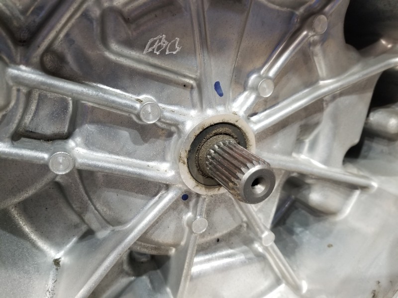 Recambio de caja cambios para toyota corolla touring sports (e21) hybrid referencia OEM IAM 3090002050  