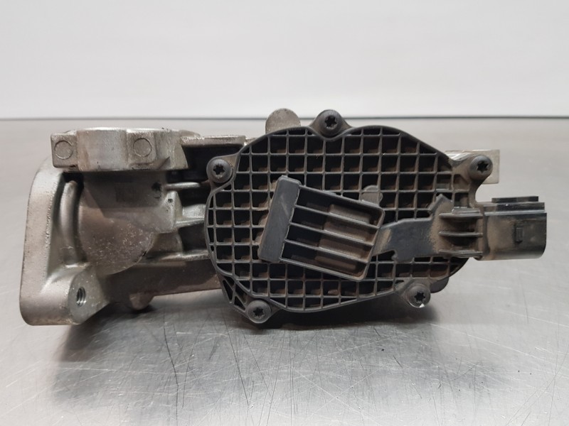 Recambio de valvula egr para opel astra j sports tourer selective referencia OEM IAM 55581958  