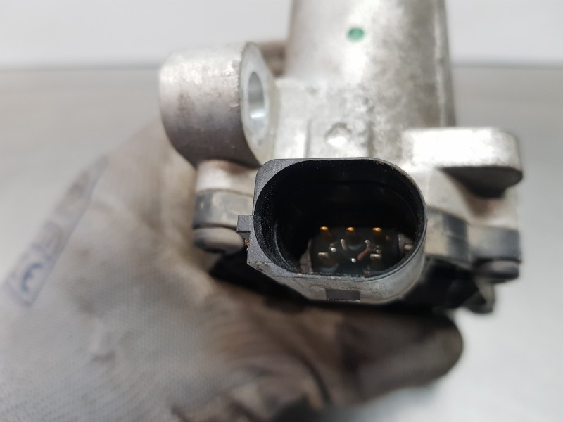 Recambio de valvula egr para opel astra j sports tourer selective referencia OEM IAM 55581958  