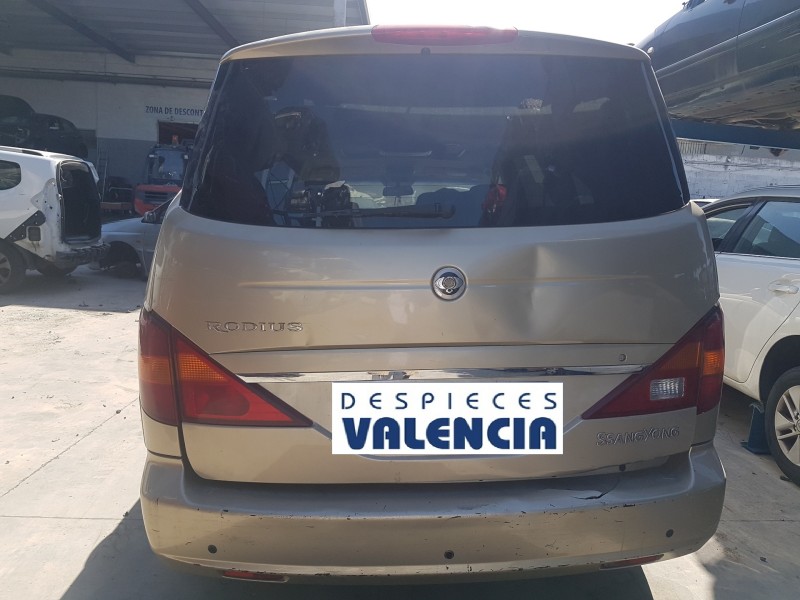 ssangyong rodius del año 2010