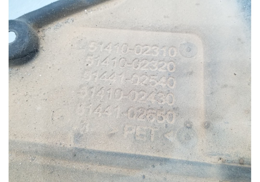 Recambio de cubrecarter para toyota corolla touring sports (e21) hybrid referencia OEM IAM 5141002310 5141002320 5144102540