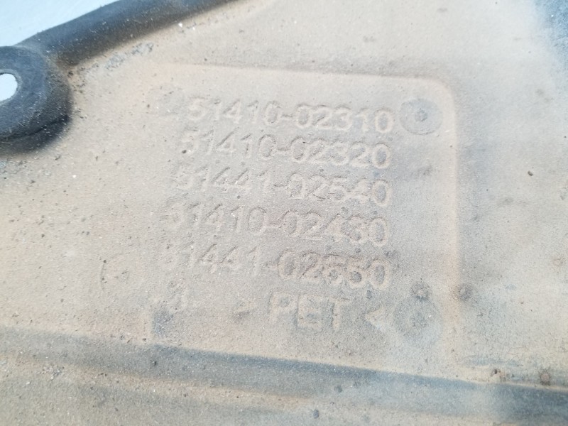 Recambio de cubrecarter para toyota corolla touring sports (e21) hybrid referencia OEM IAM 5141002310 5141002320 5144102540