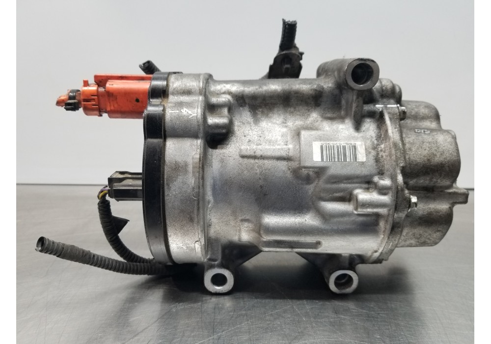 Recambio de compresor aire acondicionado para toyota corolla touring sports (e21) hybrid referencia OEM IAM 8837012080 042400037