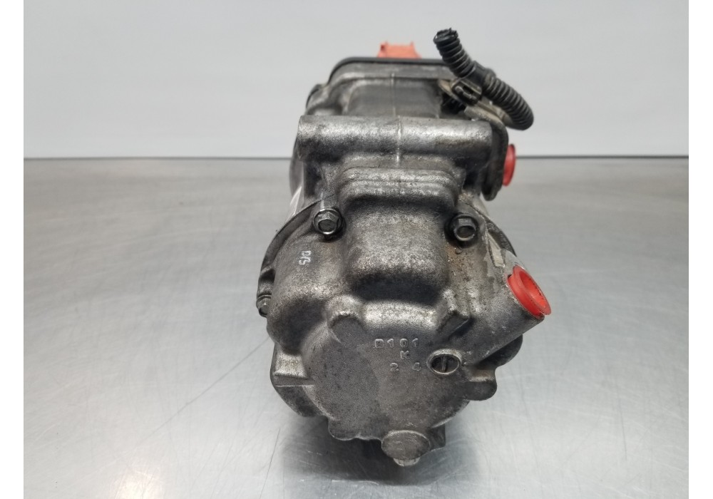 Recambio de compresor aire acondicionado para toyota corolla touring sports (e21) hybrid referencia OEM IAM 8837012080 042400037