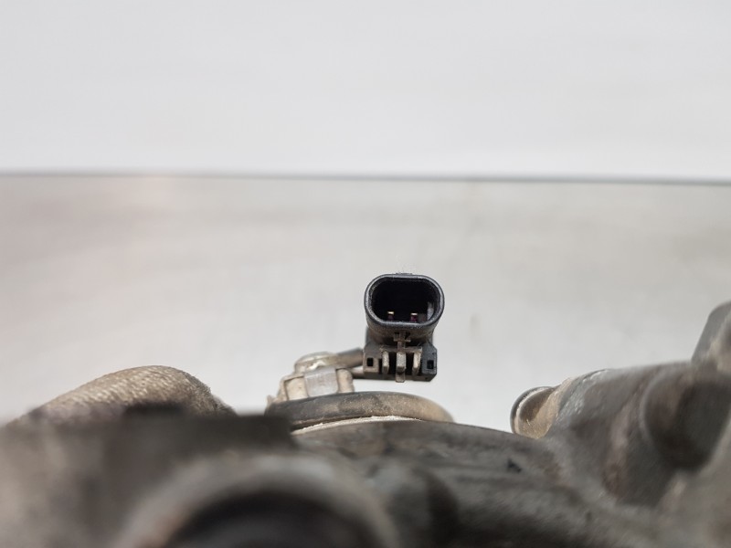 Recambio de compresor aire acondicionado para opel astra j sports tourer selective referencia OEM IAM 13450513 95518882 