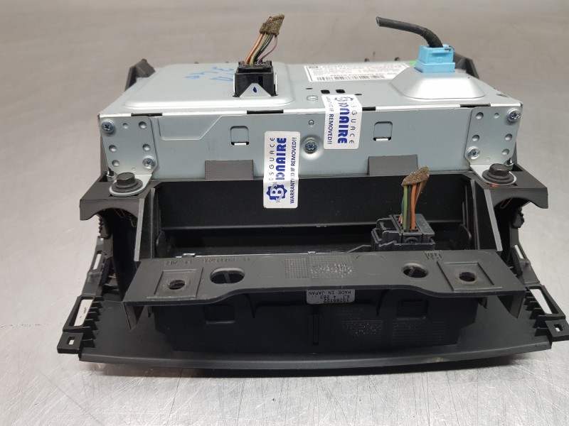 Recambio de pantalla multifuncion para opel astra j sports tourer selective referencia OEM IAM 95247248  