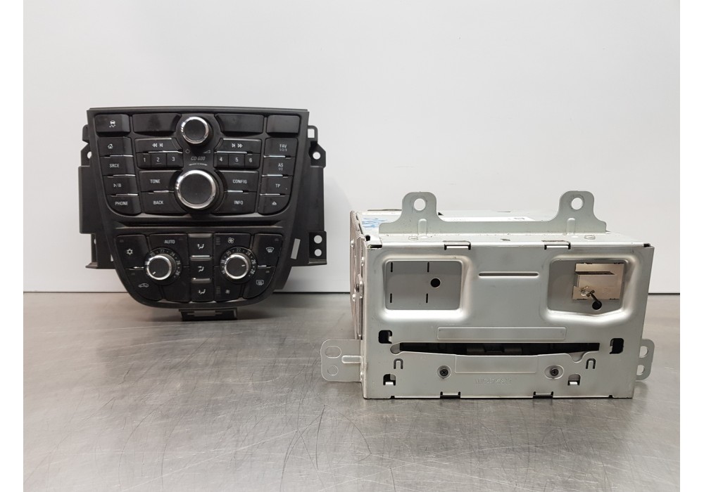 Recambio de sistema audio / radio cd para opel astra j sports tourer selective referencia OEM IAM 23495140 13397126 13435148