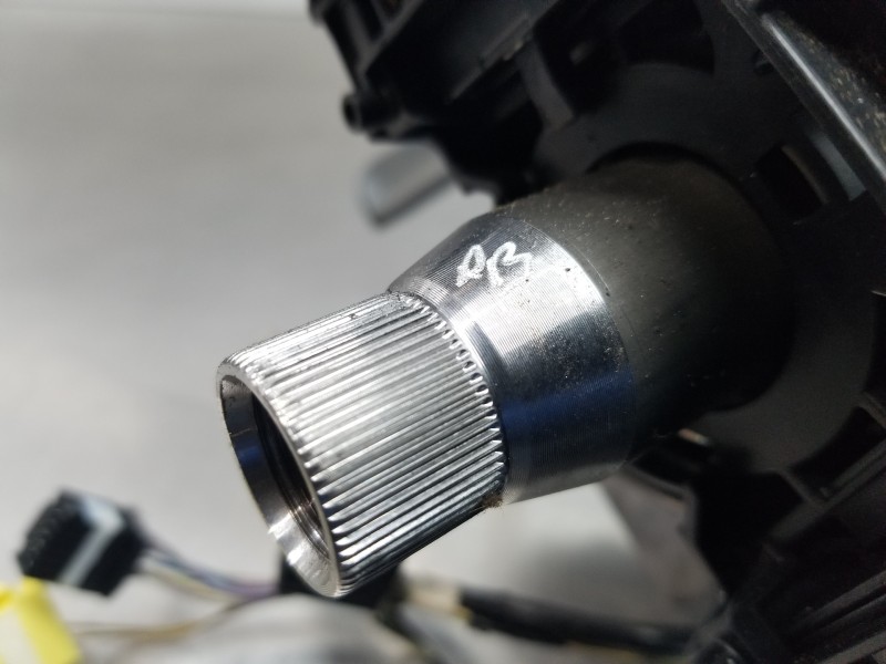 Recambio de columna direccion para toyota corolla touring sports (e21) hybrid referencia OEM IAM 4520A02630 8965012L40 4525002P9