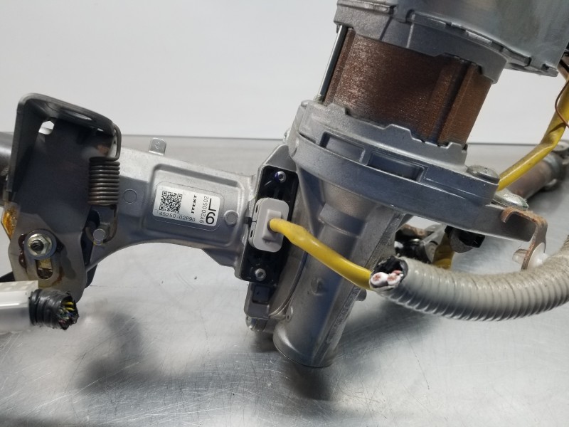 Recambio de columna direccion para toyota corolla touring sports (e21) hybrid referencia OEM IAM 4520A02630 8965012L40 4525002P9