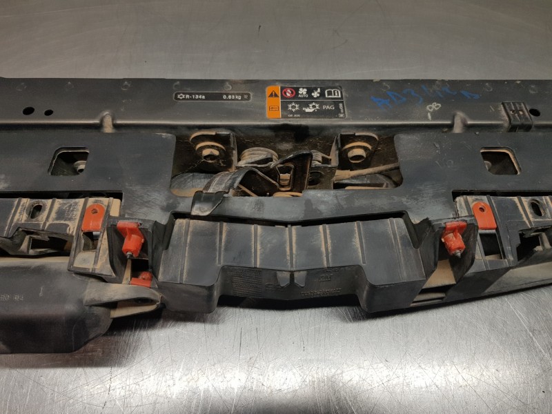 Recambio de travesaño inferior para opel astra j sports tourer selective referencia OEM IAM 13456178 13312474 