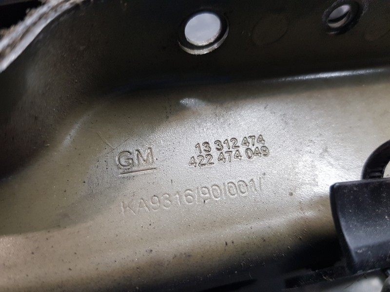 Recambio de travesaño inferior para opel astra j sports tourer selective referencia OEM IAM 13456178 13312474 