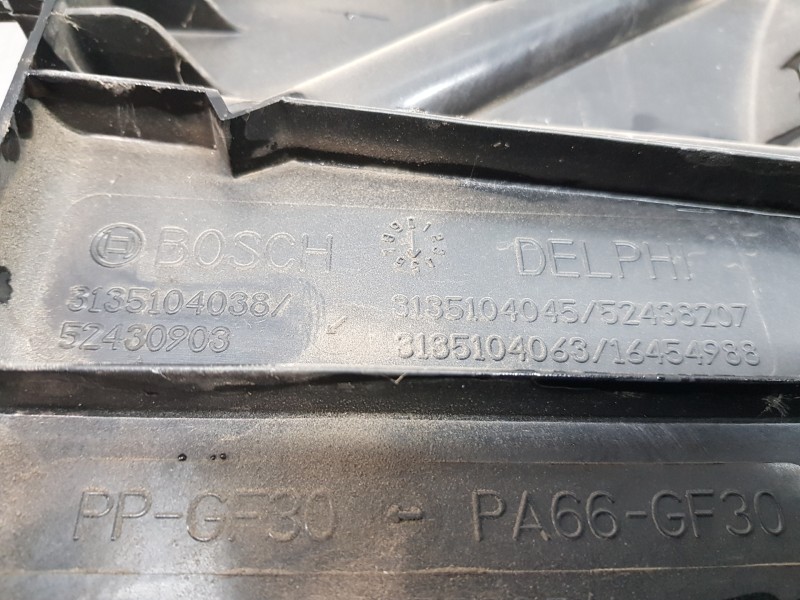 Recambio de electroventilador para opel astra j sports tourer selective referencia OEM IAM 13427160 13360890 13289627