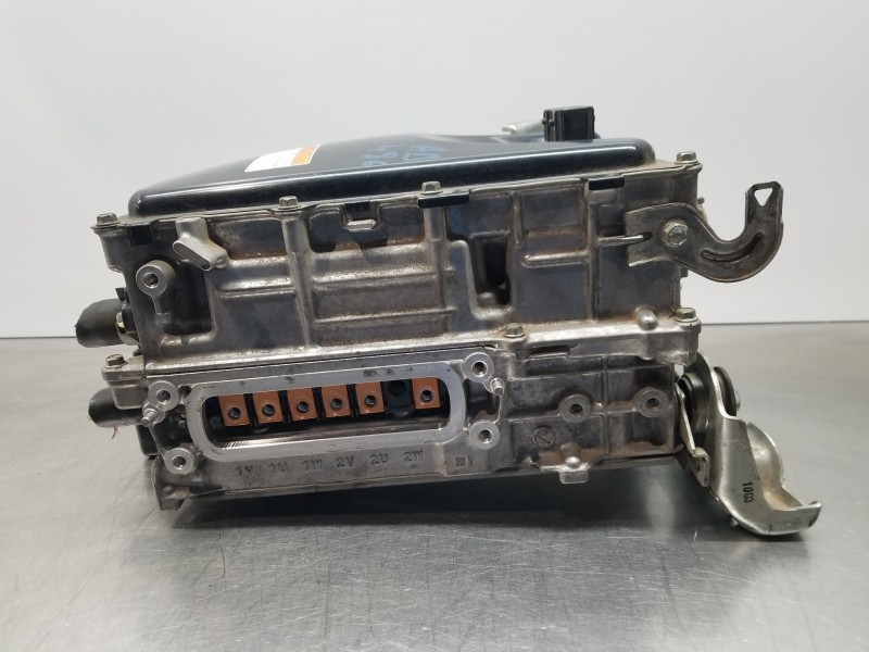 Recambio de bateria para toyota corolla touring sports (e21) hybrid referencia OEM IAM G920049135 G920047330 