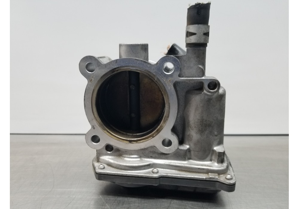 Recambio de caja mariposa para toyota corolla touring sports (e21) hybrid referencia OEM IAM 220300T110  