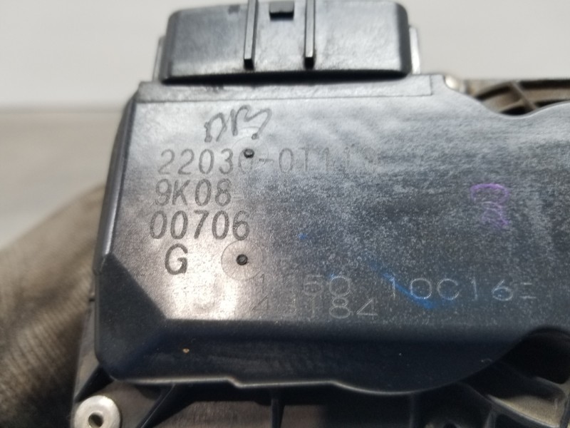 Recambio de caja mariposa para toyota corolla touring sports (e21) hybrid referencia OEM IAM 220300T110  