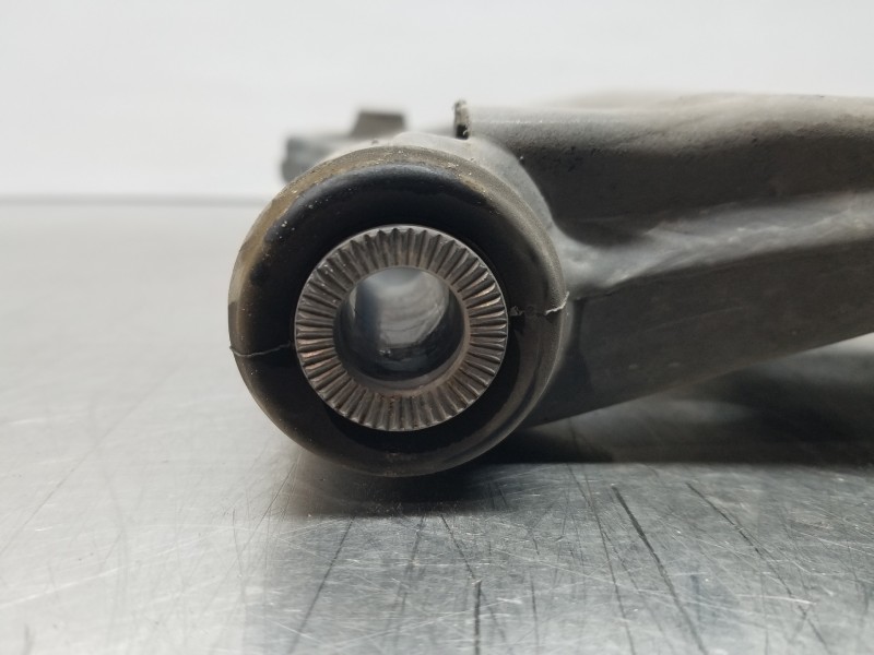 Recambio de brazo suspension inferior delantero derecho para toyota corolla touring sports (e21) hybrid referencia OEM IAM 48068