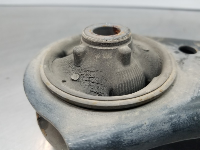 Recambio de brazo suspension inferior delantero derecho para toyota corolla touring sports (e21) hybrid referencia OEM IAM 48068